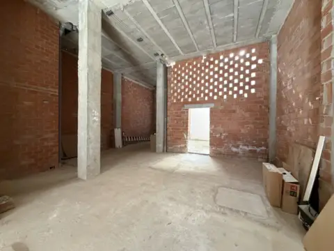 Local comercial en calle de la Torrenueva