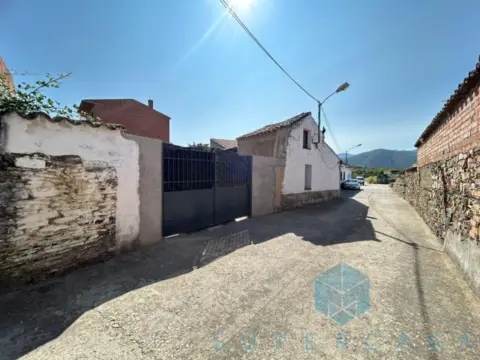 Casa unifamiliar en calle de Estena