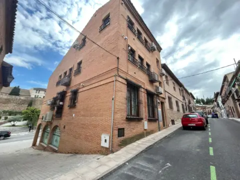 Apartamento en calle de la Perala