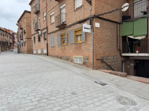 Piso en calle de Azacanes