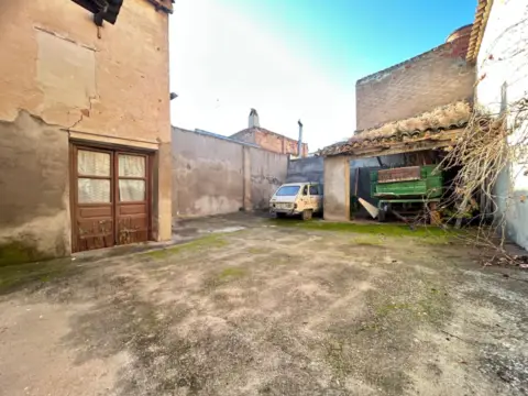 Casa unifamiliar en calle del Santo