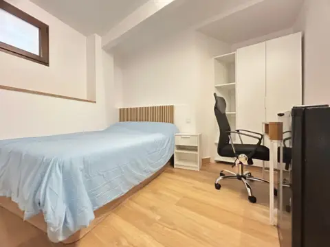 Habitación en callejón San Pedro