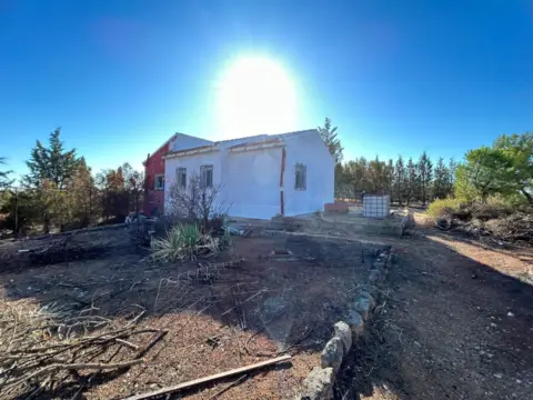 Chalet unifamiliar en Urbanización Paraje Yegros