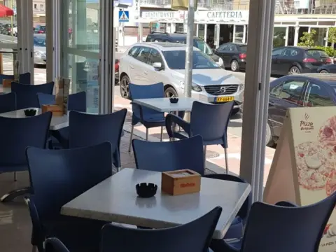 Local comercial en Avinguda de la Diputació