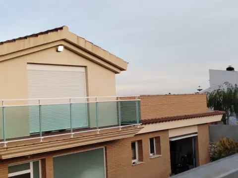 Chalet unifamiliar en Avinguda del Mirador