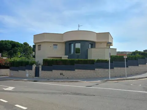 Chalet unifamiliar en Carrer del Llorer