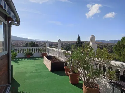 Ático en calle de Cuesta del Álamo