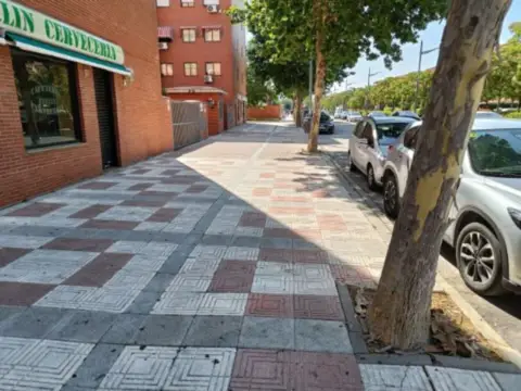 Local comercial en Humanes de Madrid