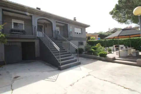 Chalet unifamiliar en Avenida de Ginebra