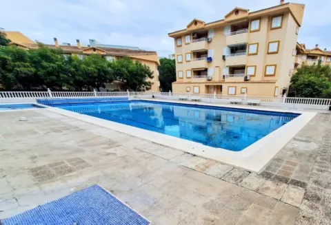 Chalet adosado en Passeig Marítim de la Concha, 41