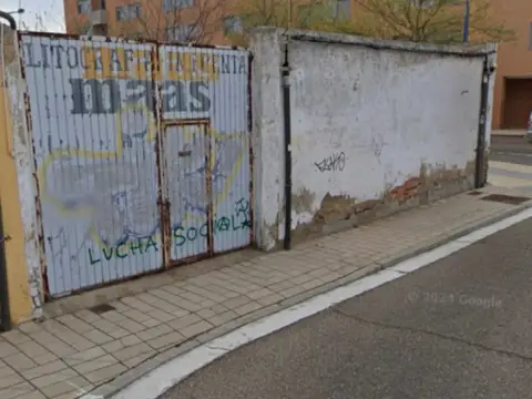 Terreno en calle de la Abubilla, 45
