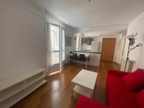 Piso en calle Zapatería