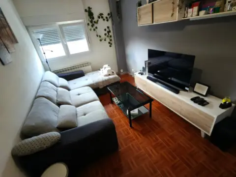 Piso en calle de Paula Montal