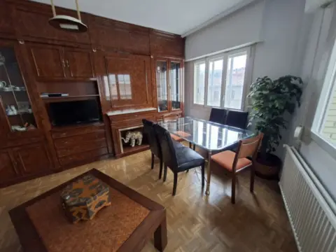 Piso en Iruña de Oca - Iruña Oka