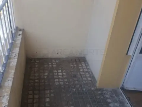 Piso en calle de los Herrán
