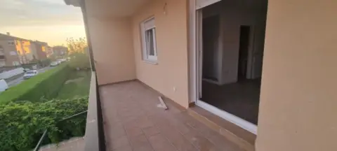 Chalet adosado en calle Esteba, 19