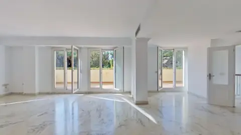 Piso en Paseo del Limonar