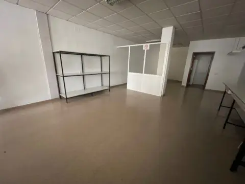 Local comercial en Ronda del Llano de las Tinajerías