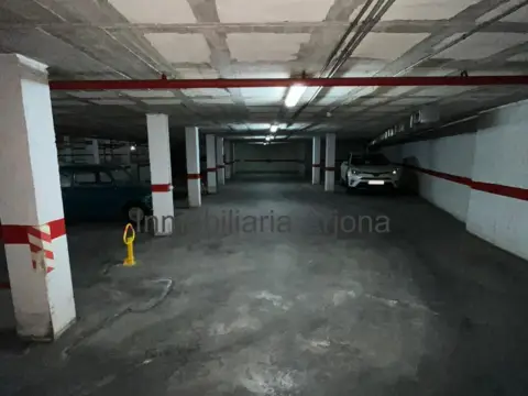 Garaje en calle de los Mires