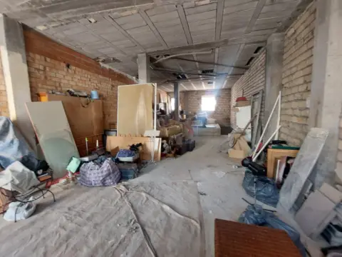 Local comercial en calle de la Mediabarba