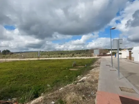 Terreno en calle Maestro Manuel Bejar