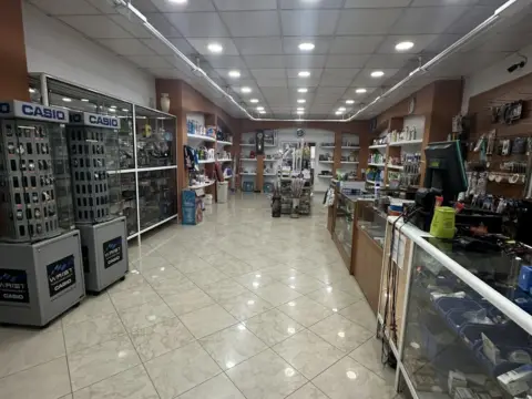 Local comercial en calle del Peso