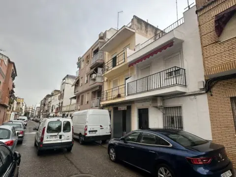 Casa en calle Valdeolleros