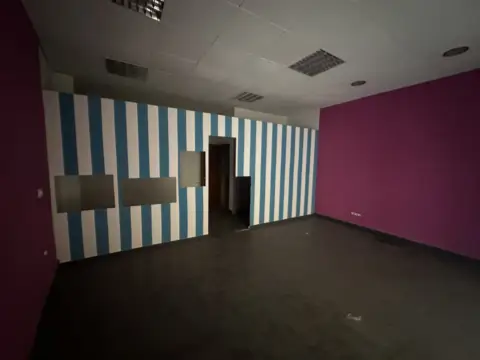 Local comercial en calle de Juan Rico