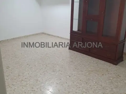 Local comercial en calle del Peso