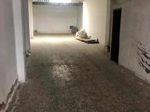 Local comercial en calle del Agua
