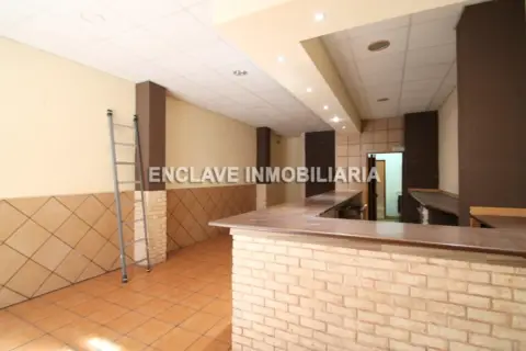 Local comercial en calle de Antonio Maura