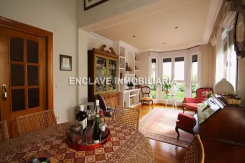 Chalet unifamiliar en Ciudad-Naranco-Vallobín