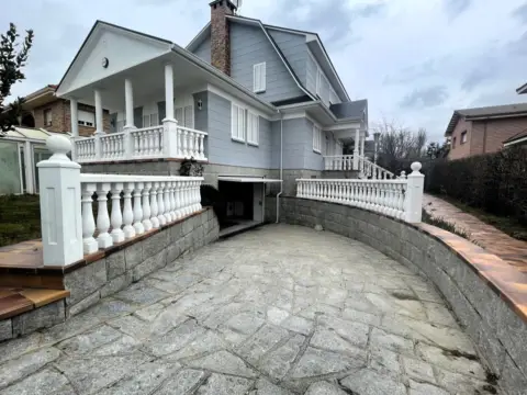 Chalet unifamiliar en calle de El Greco