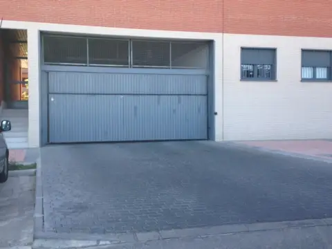 Garaje en calle del Bálsamo de Fierabrás, nº 6