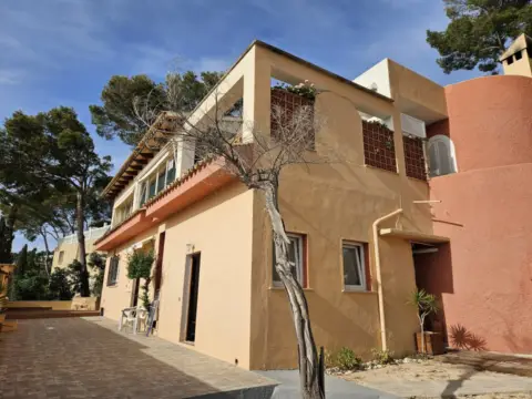 Casa adosada en Costa de la Calma