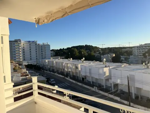 Piso en Carrer de les Sirenes