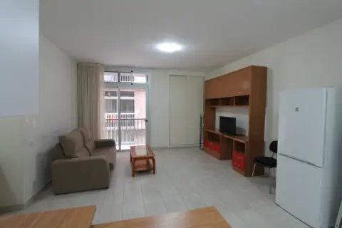 Estudio en calle General Vives