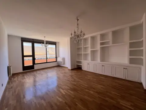 Dúplex en calle San Antón