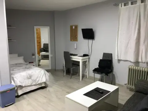 Estudio en Pajaritos-Plaza de Toros