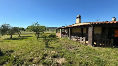Chalet rústico en Carretera Miajadas
