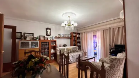 Piso en calle de Caupolicán, 5