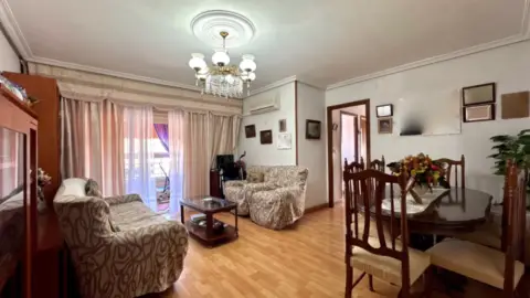 Piso en calle de Caupolicán, 5