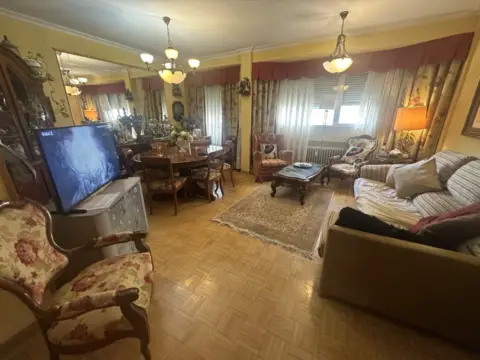 Piso en Cuesta del Calderón