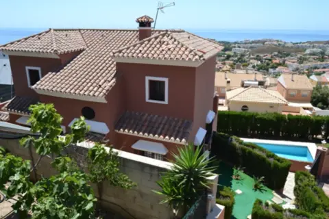 Chalet unifamiliar en Arroyo de La Miel