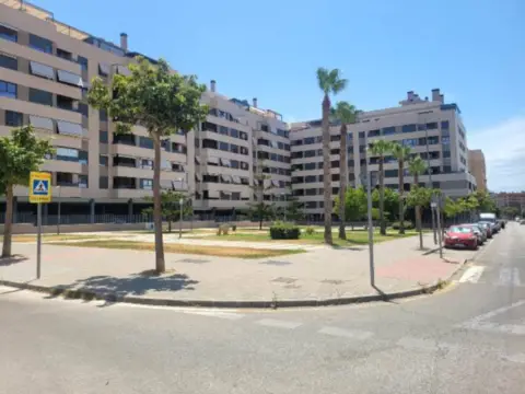 Piso en Teatinos-Cortijo Alto