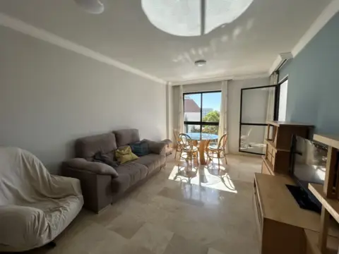 Apartamento en Puerto Marina