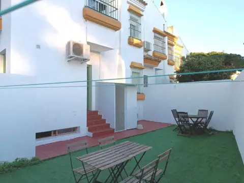 Chalet pareado en El Águila-Las Redes-Fuentebravía
