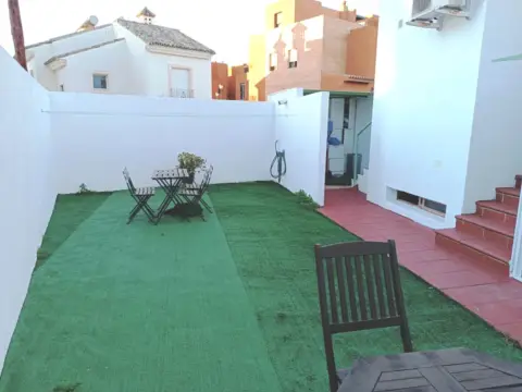 Chalet pareado en El Águila-Las Redes-Fuentebravía