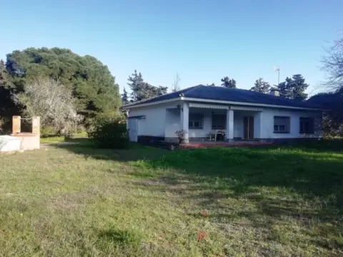 Chalet rústico en Mogarizas-Las Rapazes