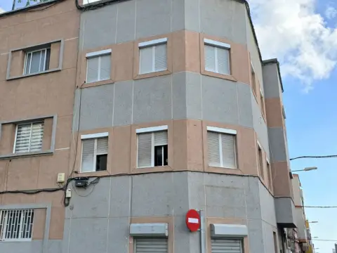 Piso en calle Agustina De Aragon